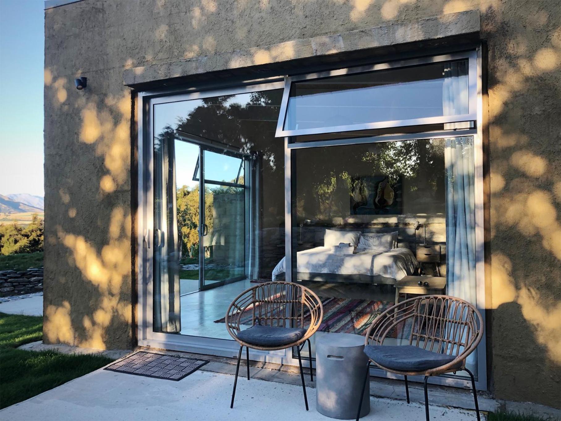 The Hidden Spring Hotel Wanaka Exterior photo